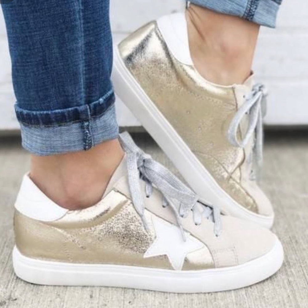 Star sneakers